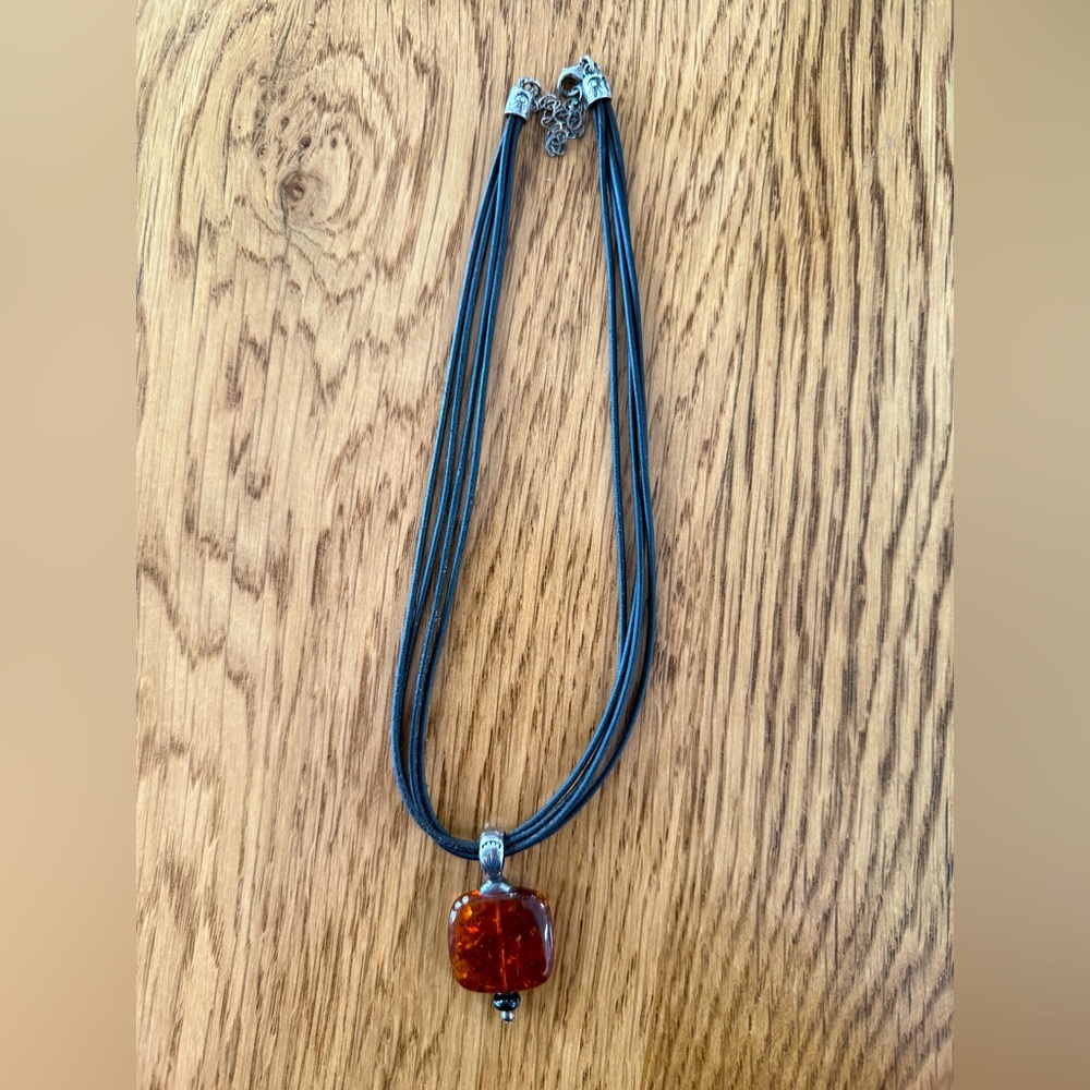 Silpada Amber pendant retired N1285